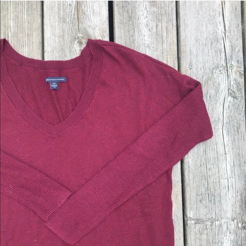 American Eagle Sweater